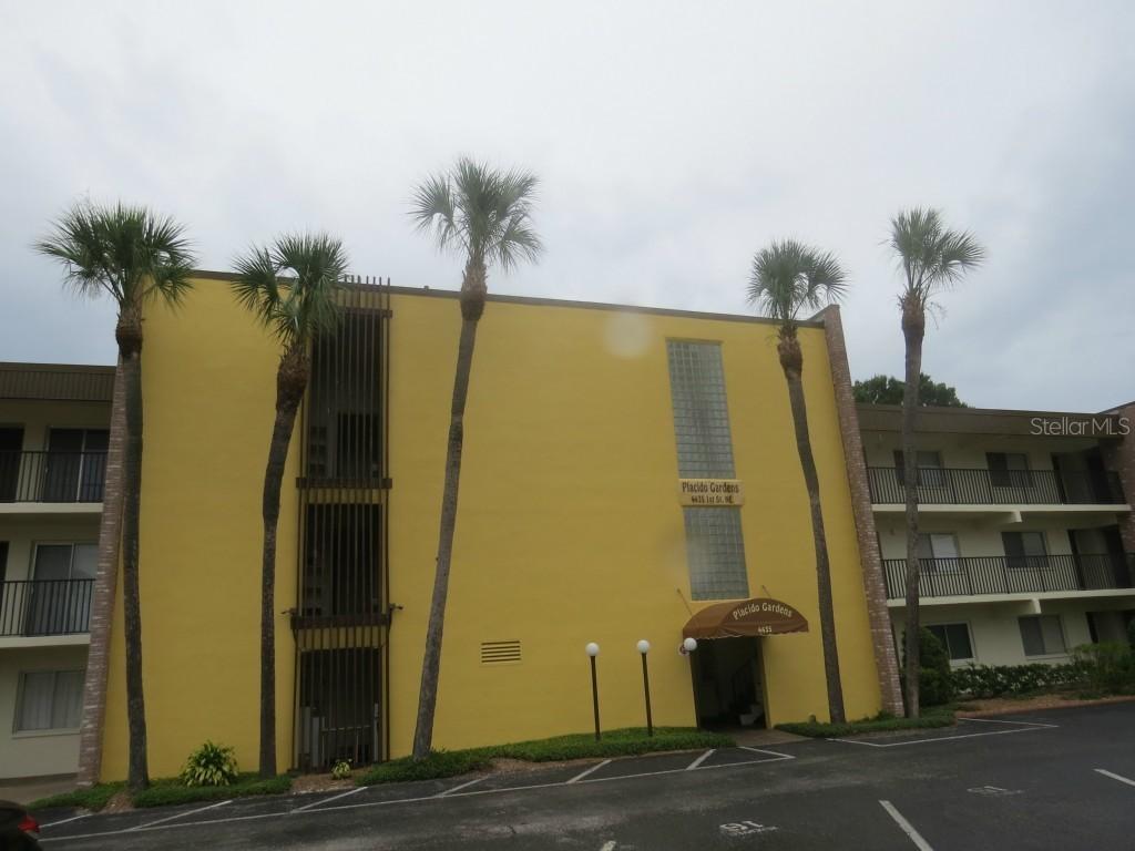 4435 1st St. #201, St Petersburg, FL 33703
