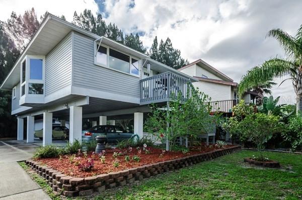 1920 Sutherland Dr., Palm Harbor, FL 34683