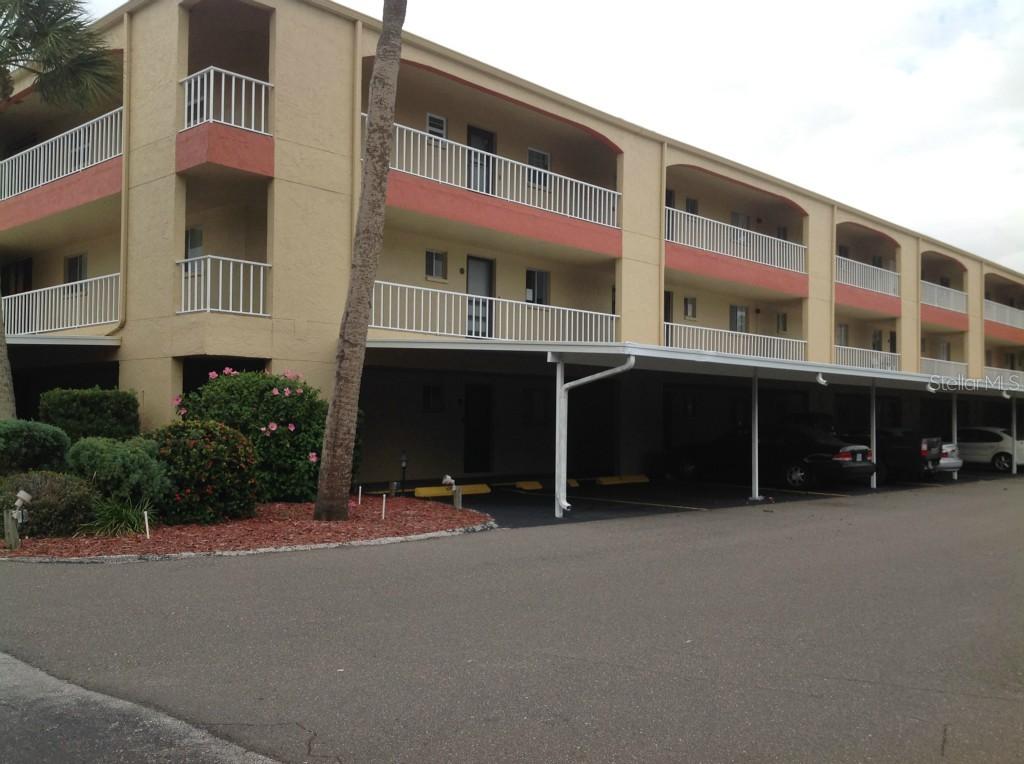 215 Valencia Blvd. #208, Belleair Bluffs, FL 33770