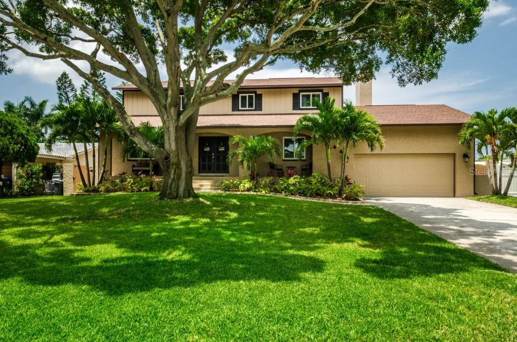 5444 Bayshore Dr., Seminole, FL 33772