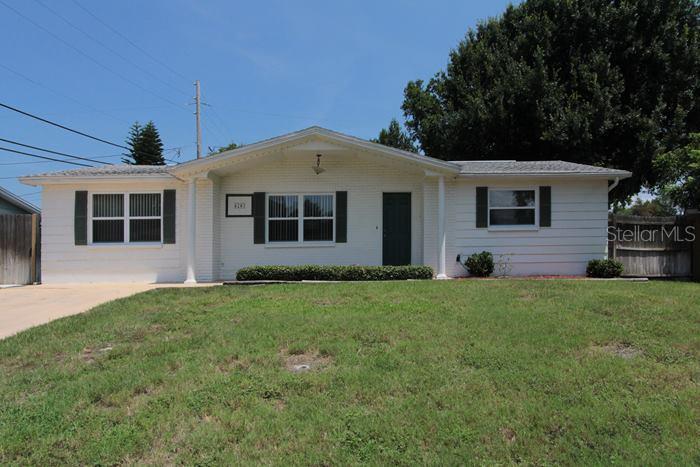 4203 Woodfield Ave., Holiday, FL 34691
