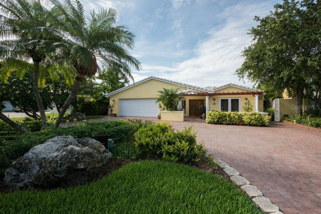 64 Dolphin Dr., Treasure Island, FL 33706