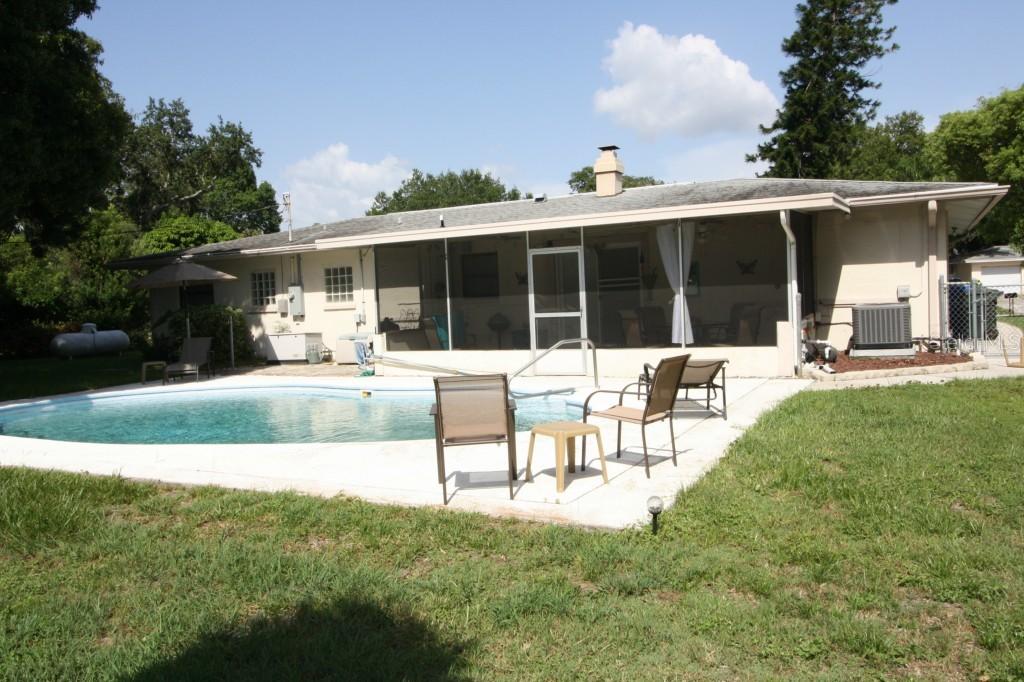 1700 Eaton Dr., Clearwater, FL 33756