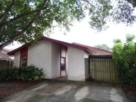 10505 Brynwood Ln., Tampa, FL 33624