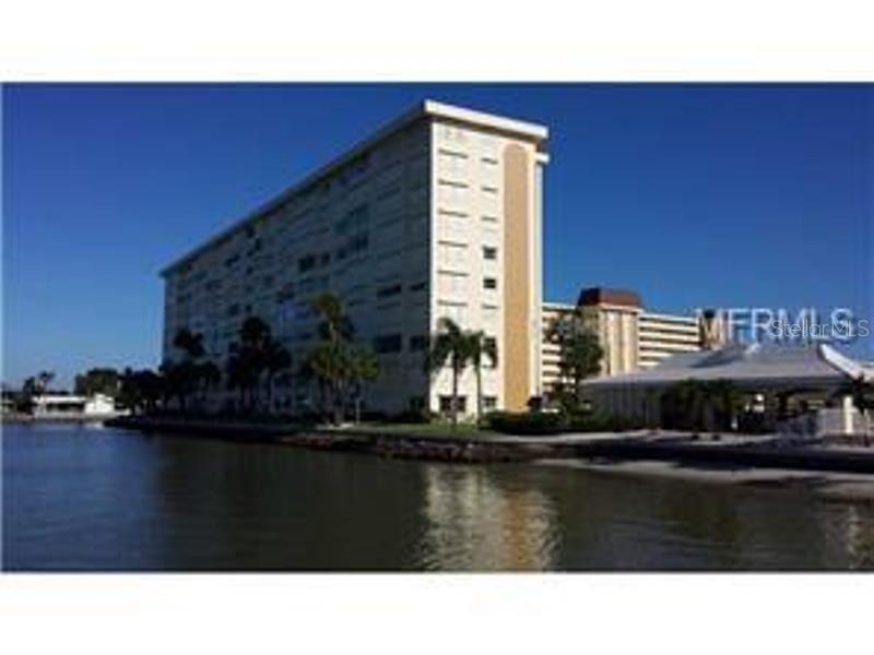 4750 Cove Cir. #506, St Petersburg, FL 33708