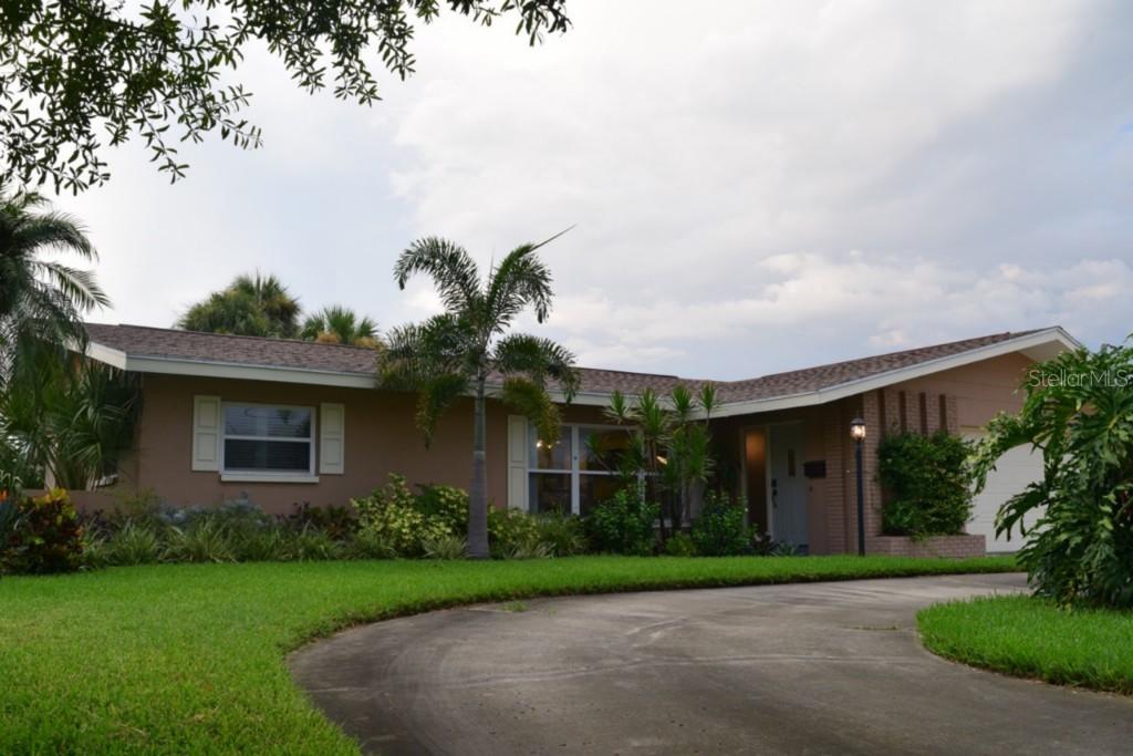 1389 40th Ave., St Petersburg, FL 33703