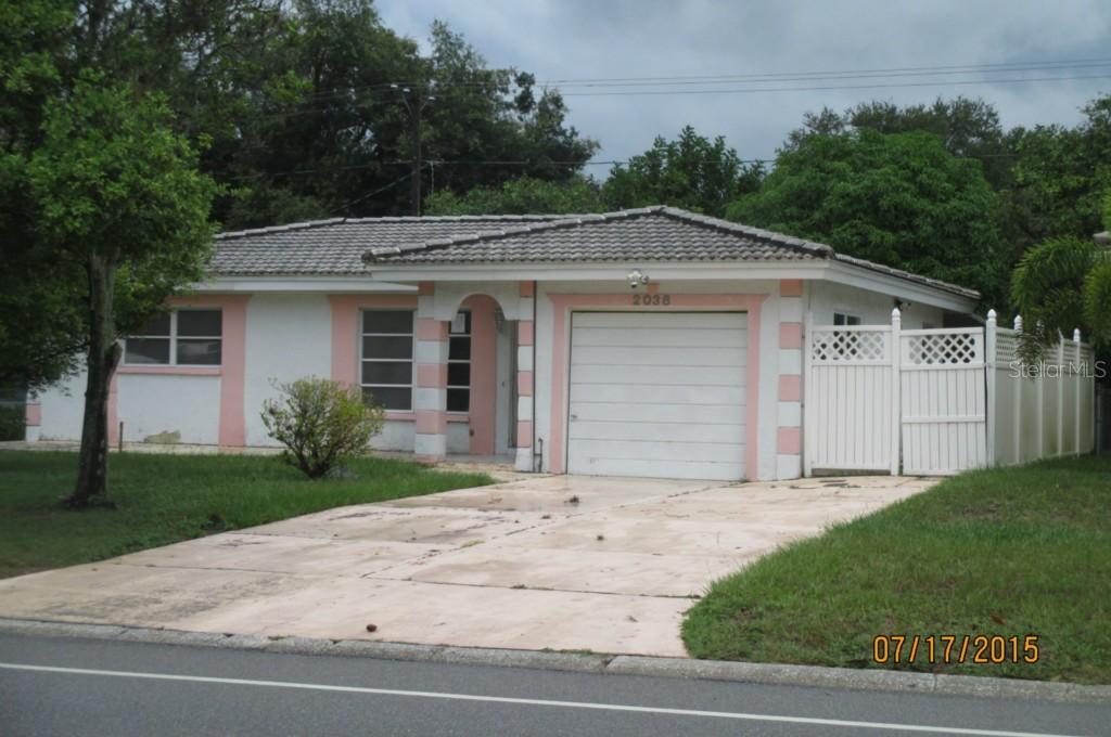 2038 Greenbriar Blvd., Clearwater, FL 33763