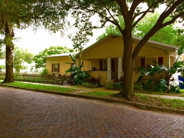 1719 11th St., St Petersburg, FL 33704