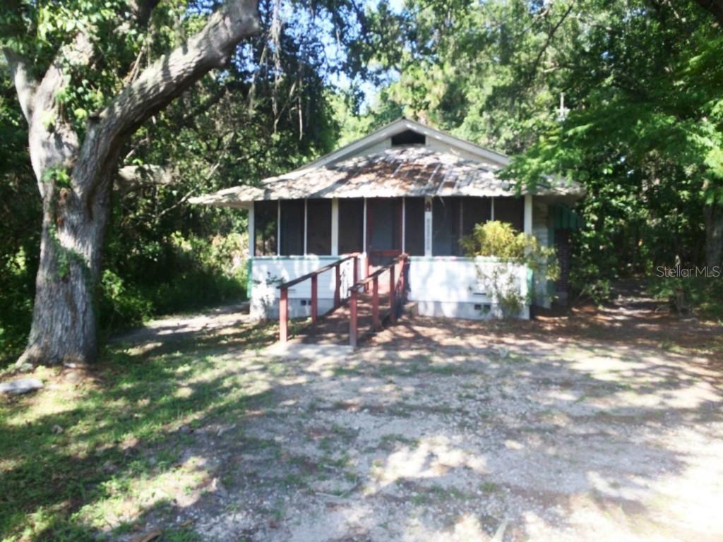 12247 95th St., Largo, FL 33773