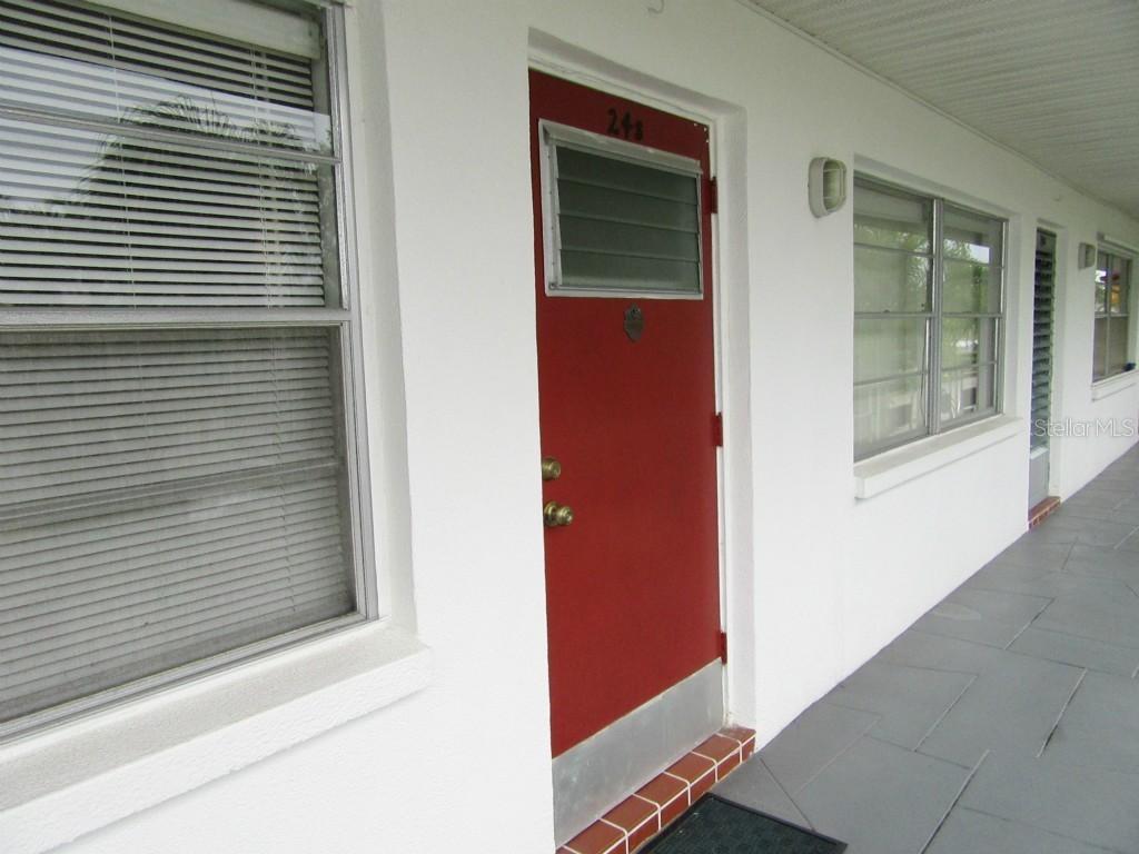 1900 58th Ave. #24, St Petersburg, FL 33714