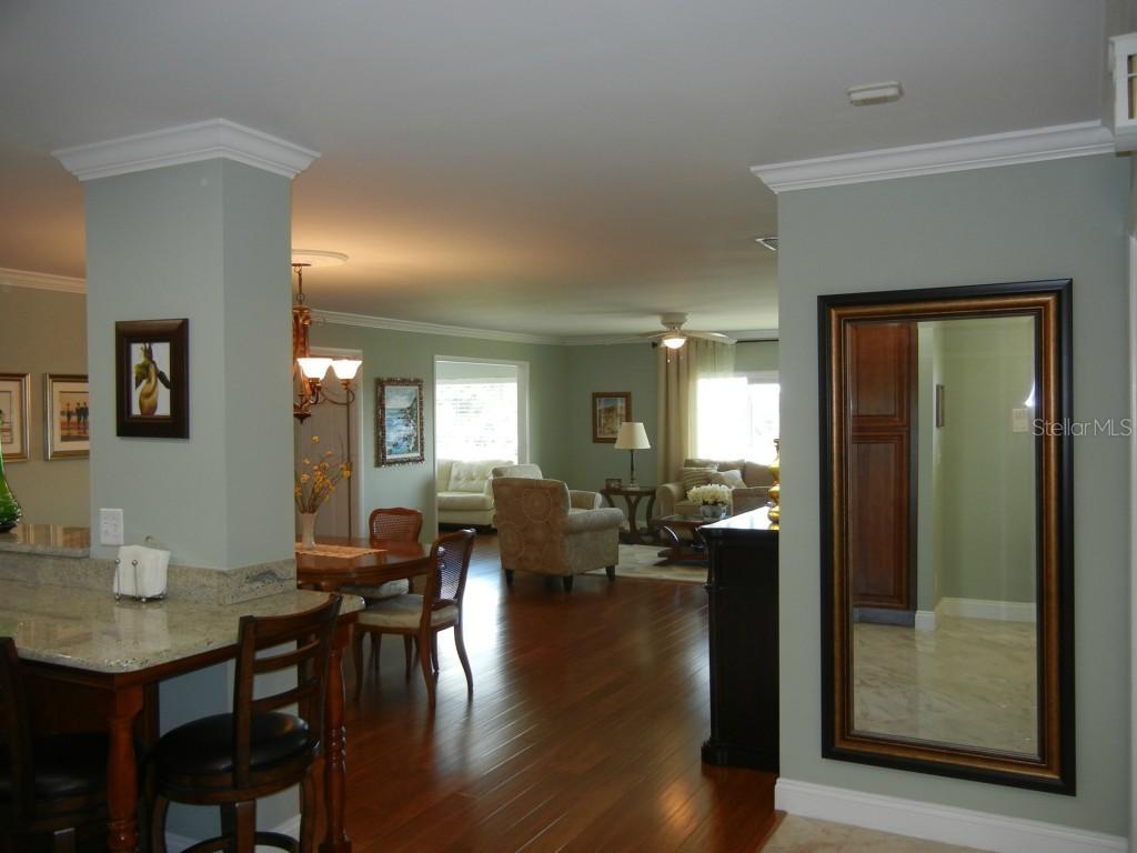 100 Bluff View Dr. #515A, Belleair Bluffs, FL 33770