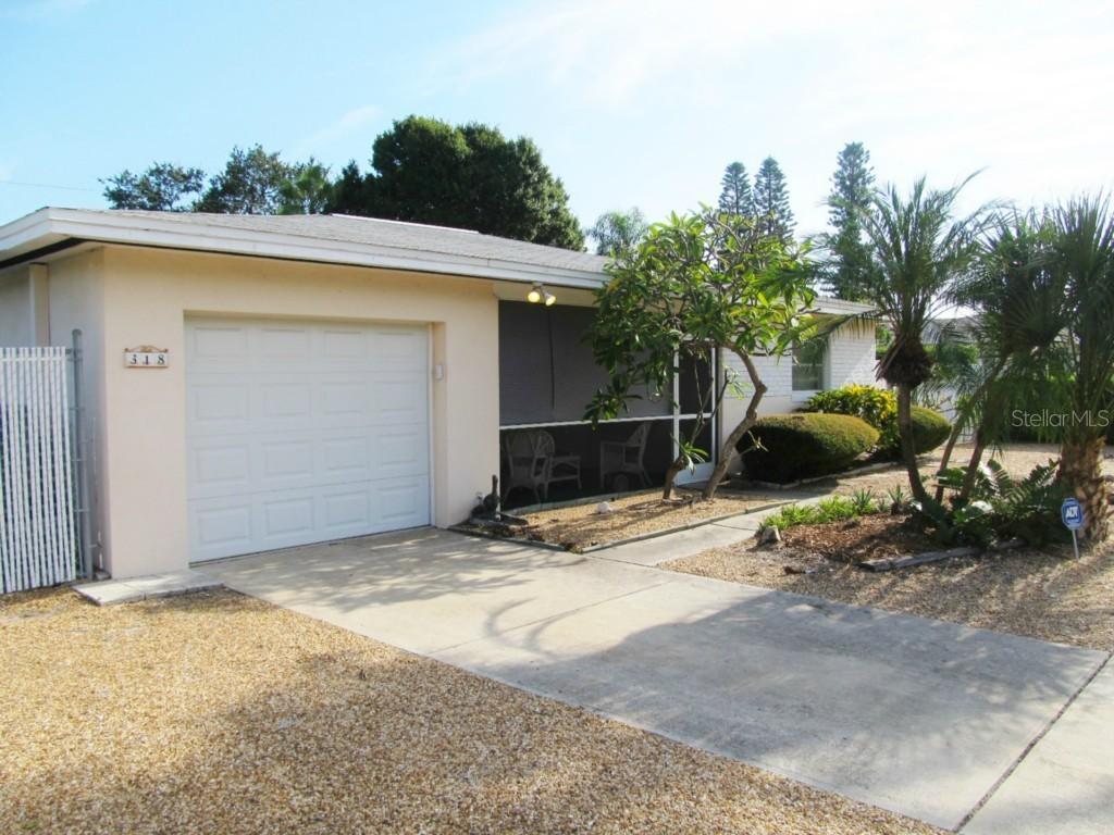 318 41st Ave., St Pete Beach, FL 33706