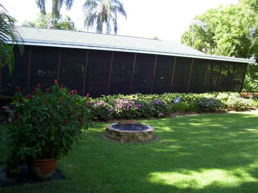 6145 9th Ave., Gulfport, FL 33707