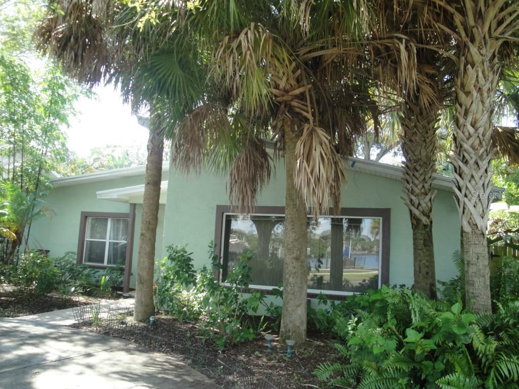 1886 Coffee Pot Blvd., St Petersburg, FL 33704