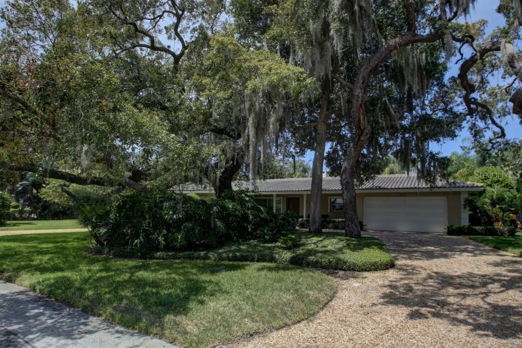 112 Crestwood Ln., Largo, FL 33770