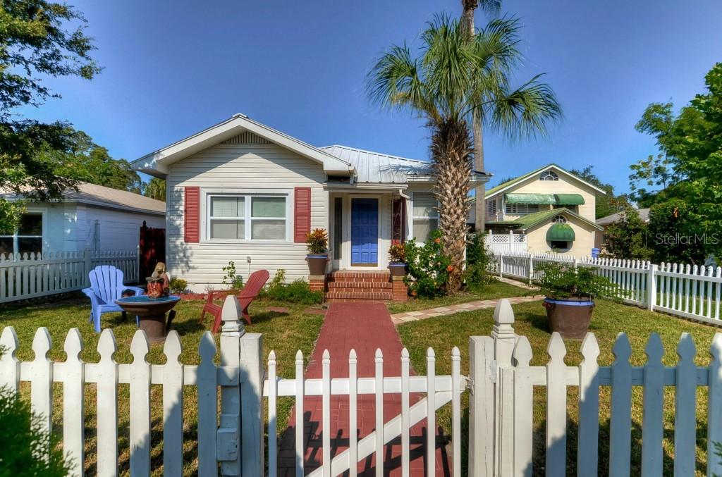 551 Zanesville St., St Petersburg, FL 33707