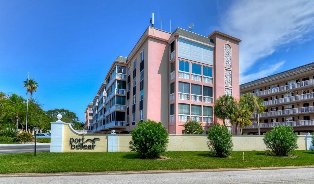 139 Bluff View Dr. #208, Belleair Bluffs, FL 33770