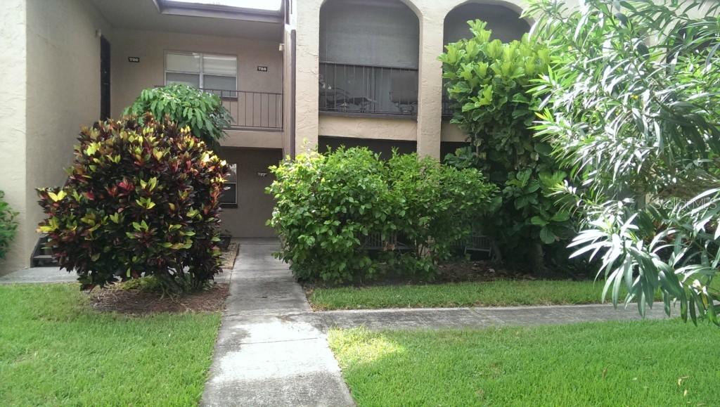 7701 Starkey Rd. #101, Largo, FL 33777