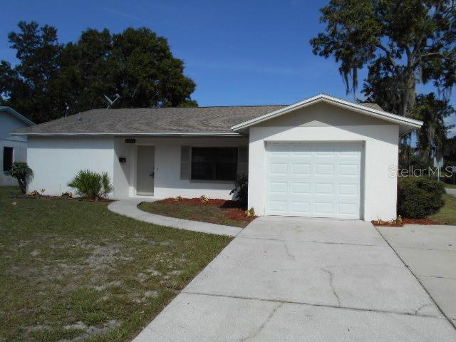 1012 Maybury Dr., Holiday, FL 34691