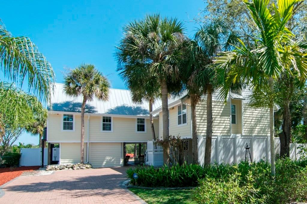 101 Phillips Way, Palm Harbor, FL 34683