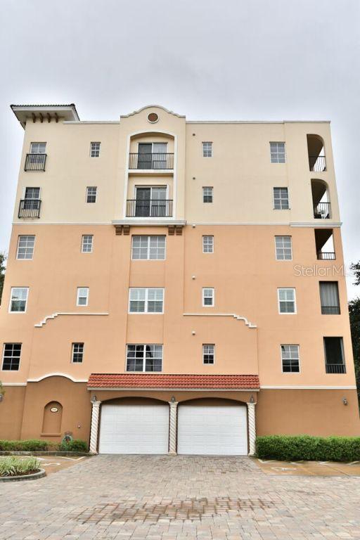 2940 W Bay Dr. #303, Belleair Bluffs, FL 33770