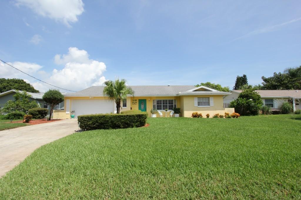 4656 Neptune Dr., St Petersburg, FL 33705