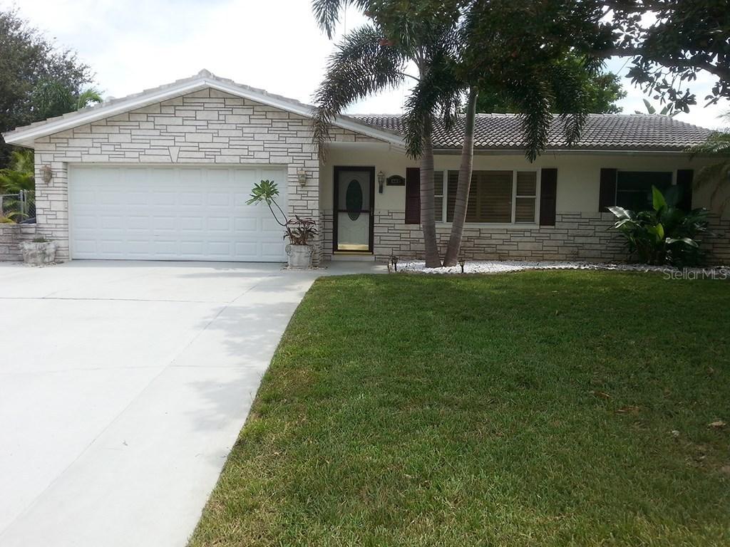 12215 104th Ln., Largo, FL 33773