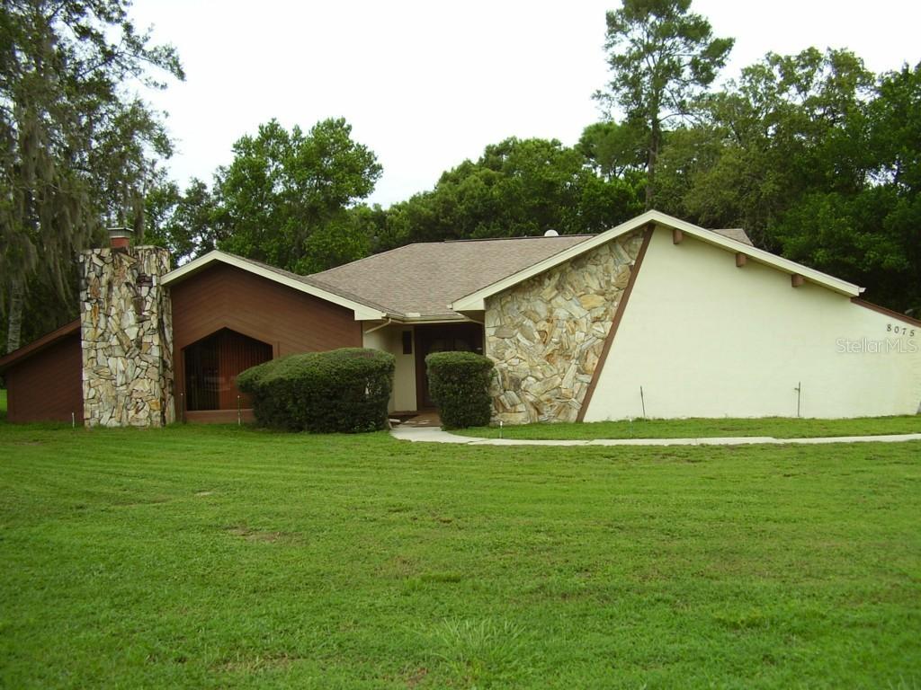 8075 Chaucer Dr., Weeki Wachee, FL 34607