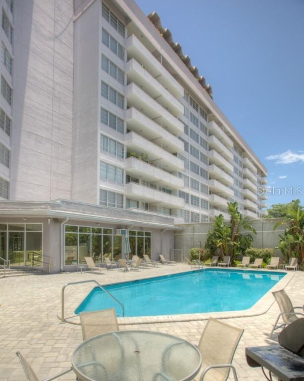 470 3rd St. #707, St Petersburg, FL 33701