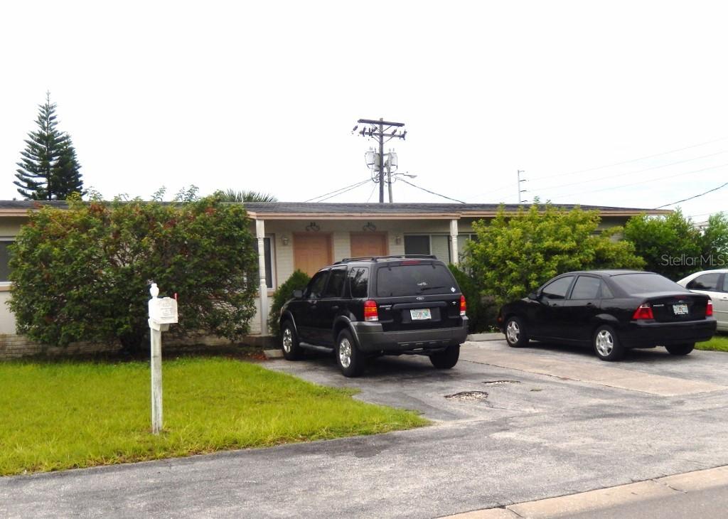 91 Auburn St., Largo, FL 33770