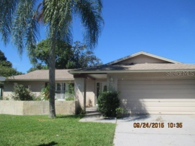 2306 Hazelwood Ln., Clearwater, FL 33763