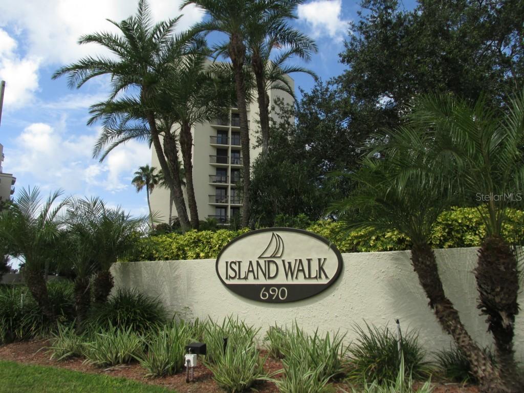 690 Island Way #705, Clearwater Beach, FL 33767