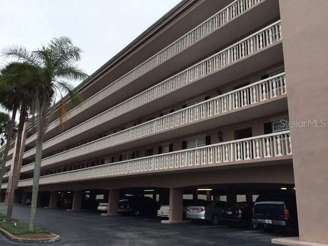 131 Bluff View Dr. #302, Belleair Bluffs, FL 33770