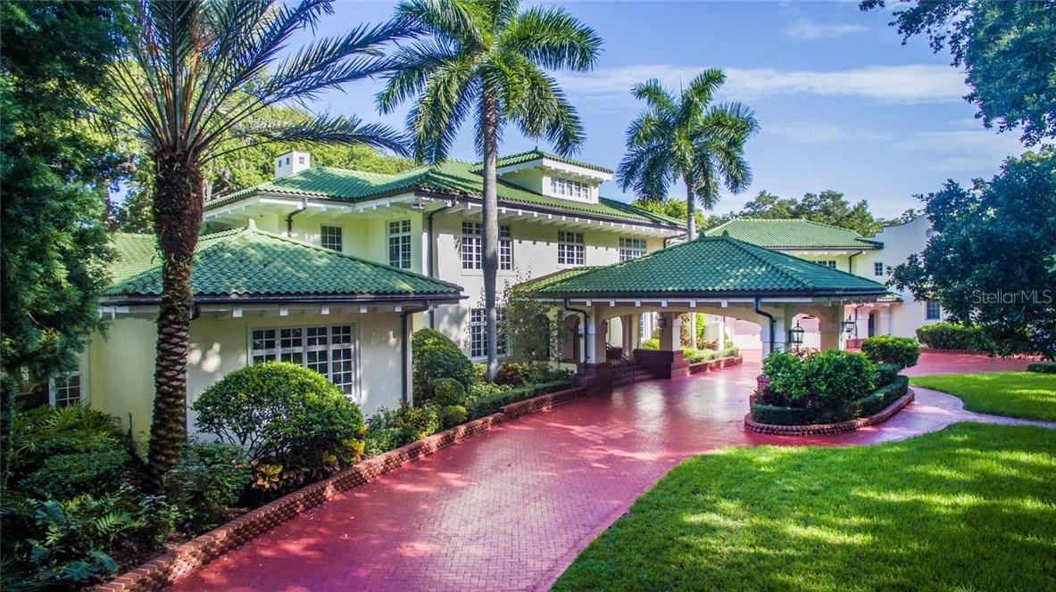 802 Druid Rd., Clearwater, FL 33756