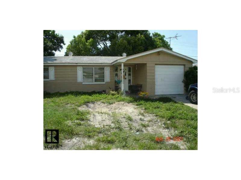 4517 Phoenix Ave., Holiday, FL 34690