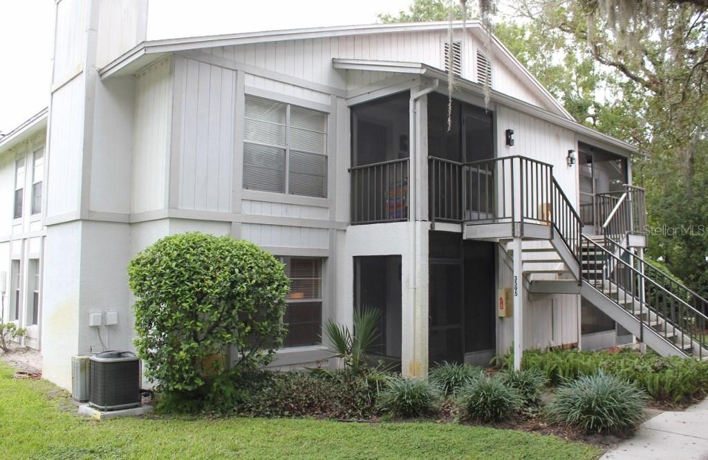 3595 Whispering Oaks Ln. #63, Palm Harbor, FL 34684