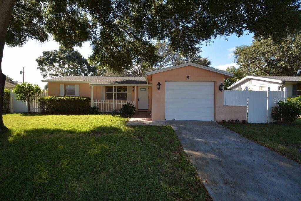 11374 126th Ave., Largo, FL 33778