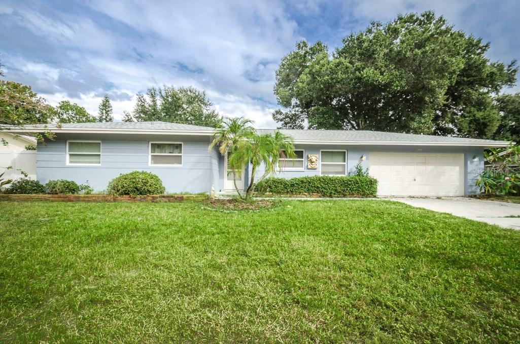 1829 Chateau Dr., Clearwater, FL 33756