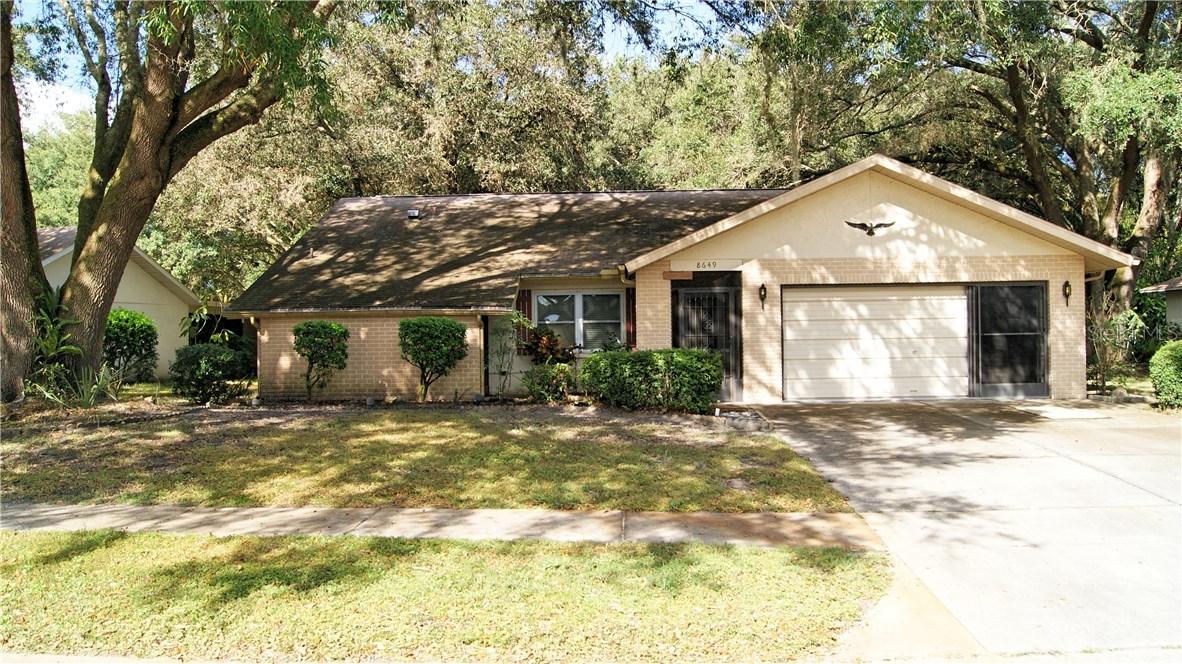 8649 White Springs Dr., New Port Richey, FL 34655