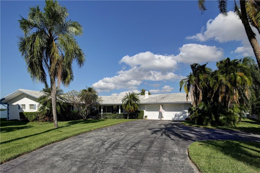 12555 5th St., Treasure Island, FL 33706