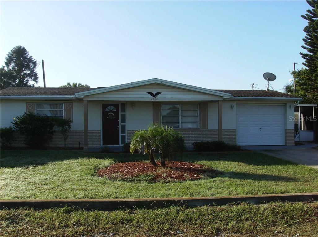 4744 Bonton Dr., Holiday, FL 34690