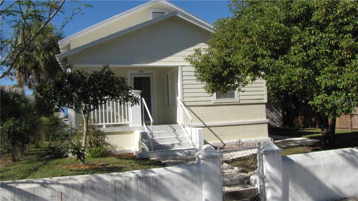 531 Maragos St., Tarpon Springs, FL 34689