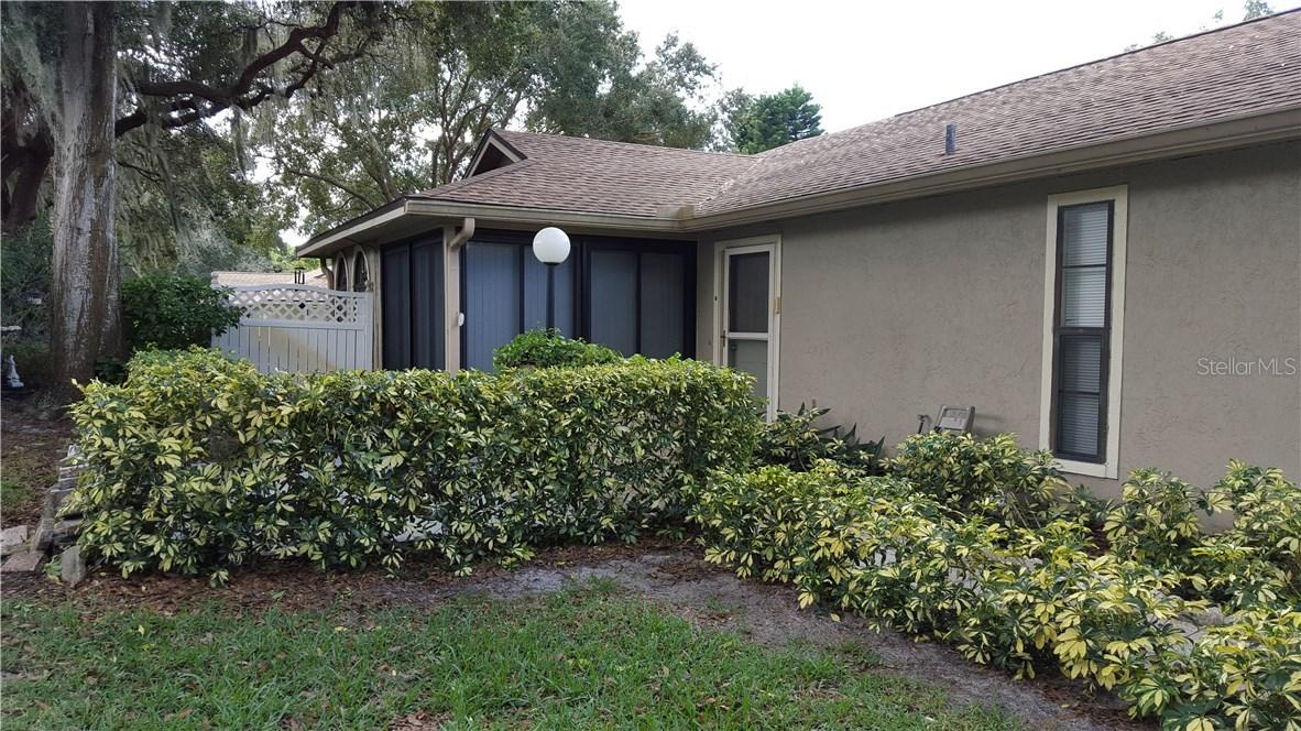 250 Hidden Brook Dr. #250-B, Palm Harbor, FL 34683