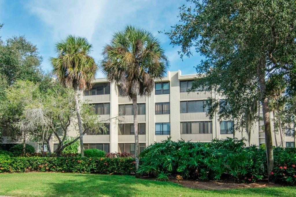 2614 Cove Cay Dr. #206, Clearwater, FL 33760