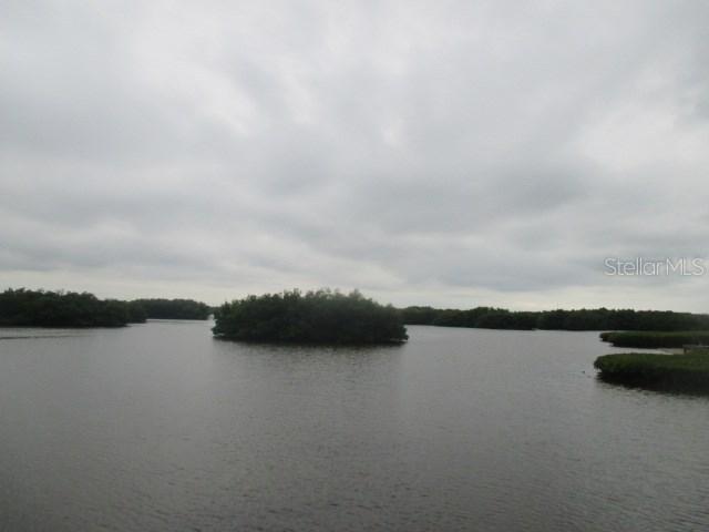 9035 Baywood Park Dr., Largo, FL 33777