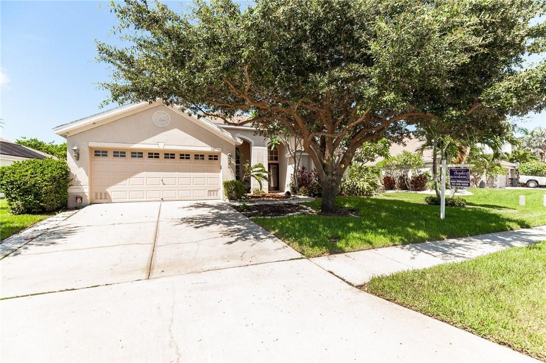 565 Somerhill Dr., St Petersburg, FL 33716