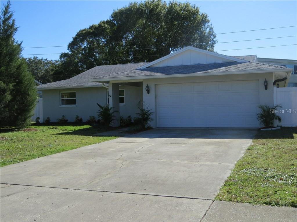 2379 Willow Tree Tr., Clearwater, FL 33763