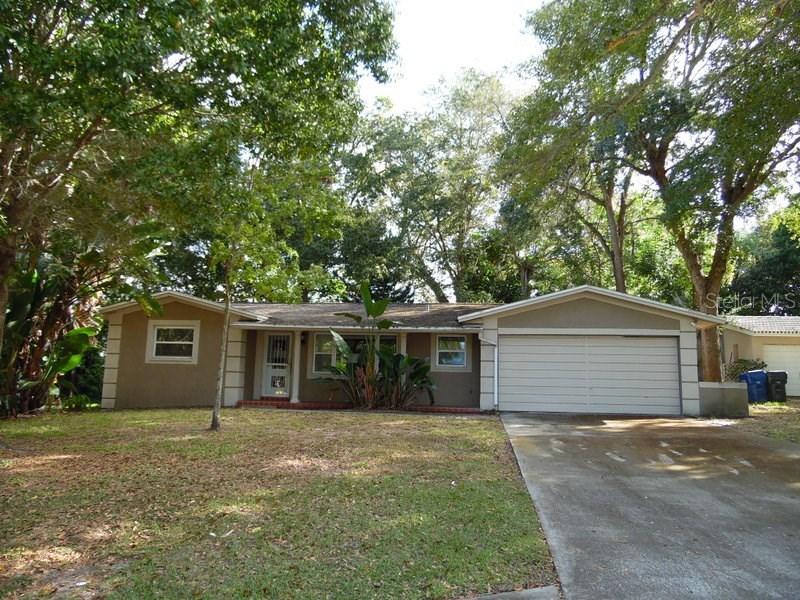 1271 Oakbrook Dr., Largo, FL 33770