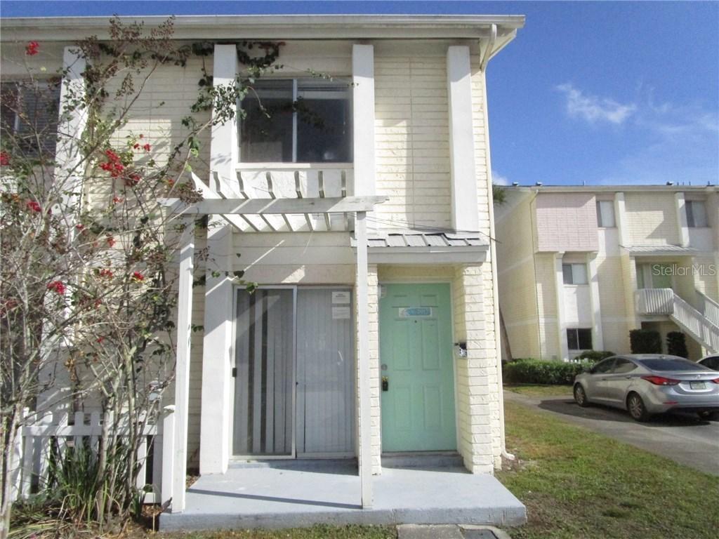 7917 Sierra Palm Pl., Tampa, FL 33615