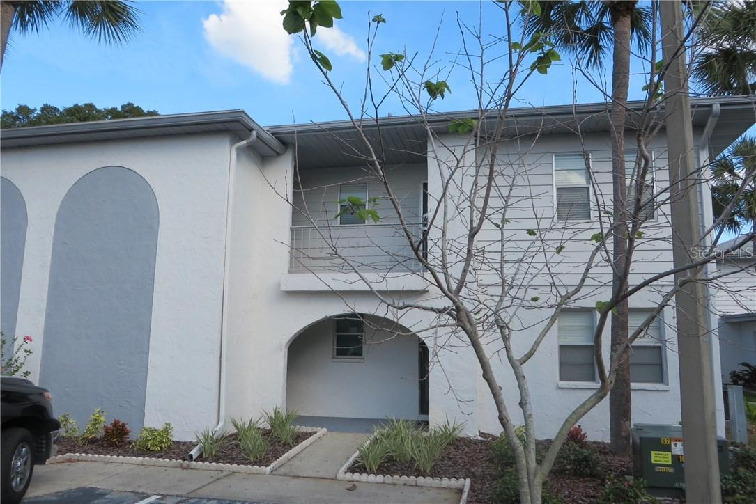 10800 Us Highway 19 N #216, Pinellas Park, FL 33782